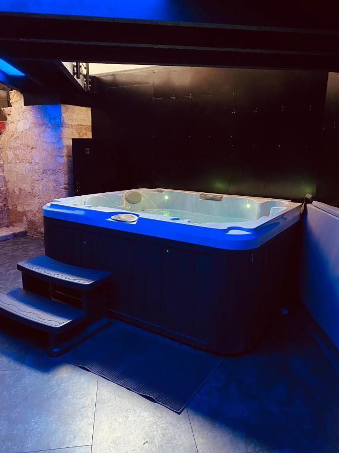 Mieuxqualhotel Jacuzzi Privatif La Retro ボルドー エクステリア 写真