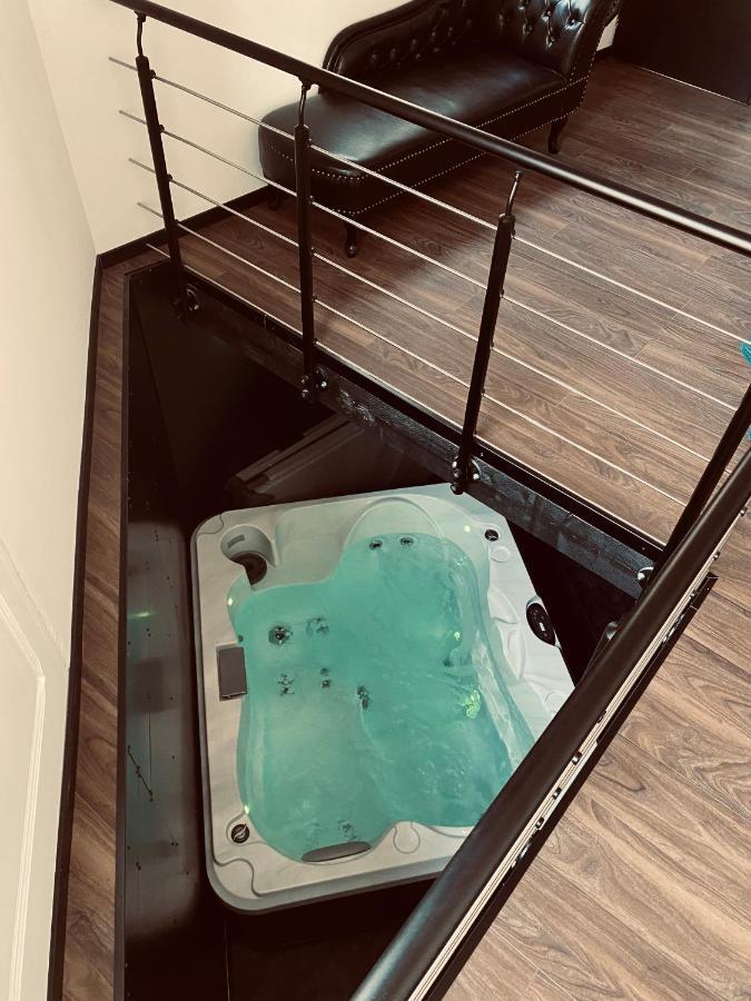 Mieuxqualhotel Jacuzzi Privatif La Retro ボルドー エクステリア 写真