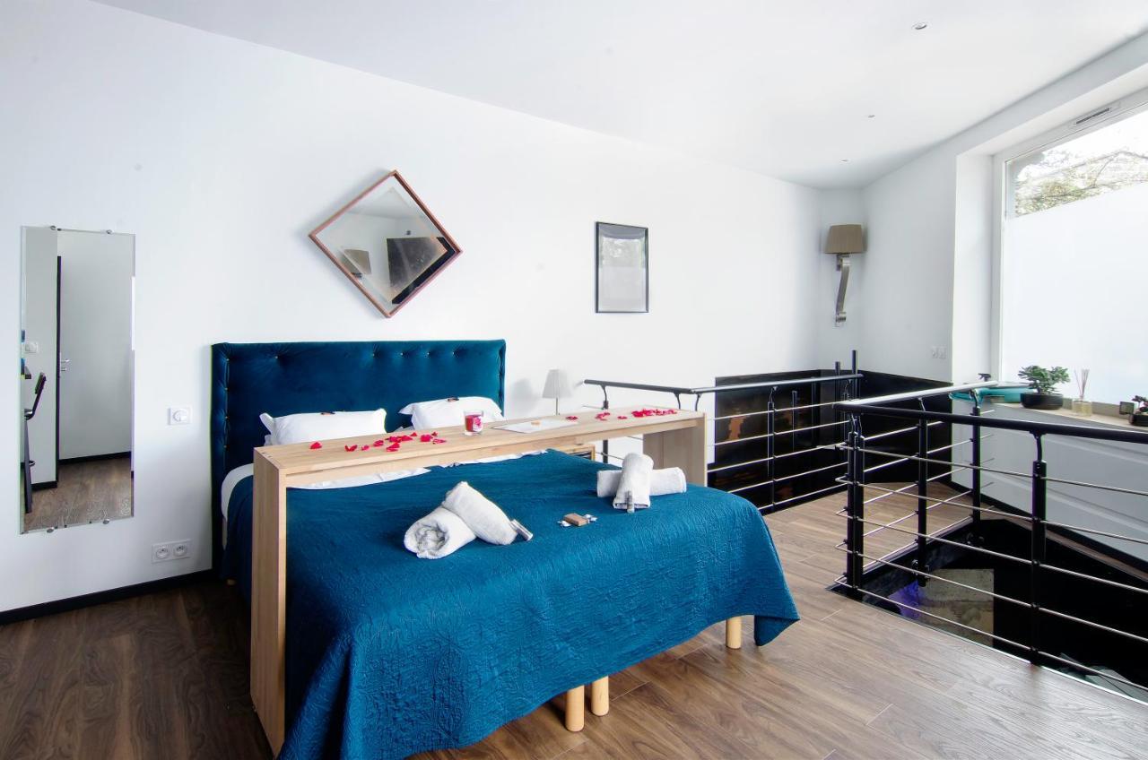 Mieuxqualhotel Jacuzzi Privatif La Retro ボルドー エクステリア 写真