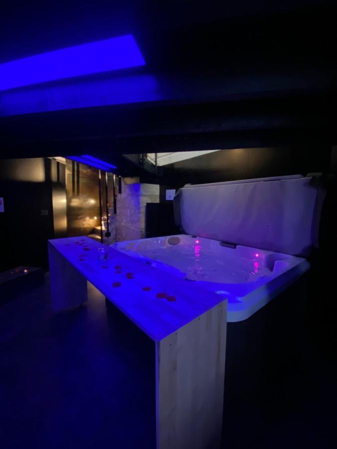 Mieuxqualhotel Jacuzzi Privatif La Retro ボルドー エクステリア 写真
